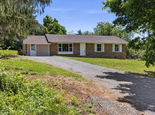 10 Imboden Rd, Mount Crawford, VA 22841