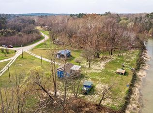 239 Fishermans Trl, Huntsville, TX 77320