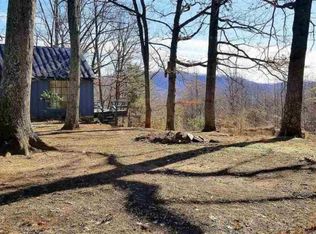 482 Dry Bridge Rd, Charlottesville, VA 22903