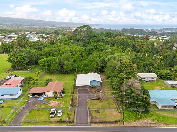 4th image of 696 W Kawailani St