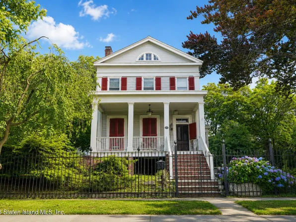 92 Harrison St, Staten Island, NY 10304