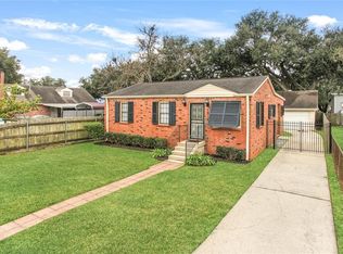 7914 Berg St, New Orleans, LA 70128