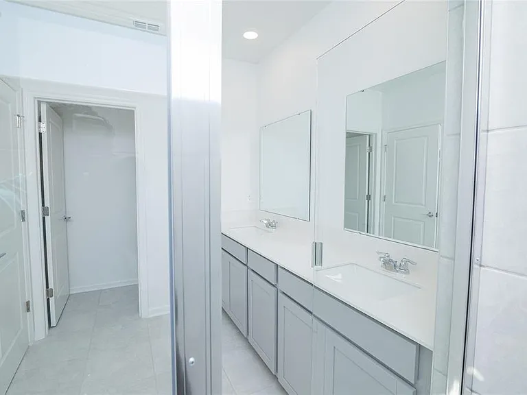 2642 Runners Cir — Photo 40
