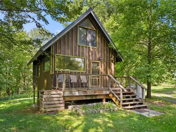 132 Brickyard Rd, Lansing, NY 14882