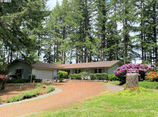 4818 Henderer Rd, Elkton, OR 97436