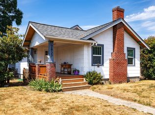 2827 Walnut St, Bellingham, WA 98225