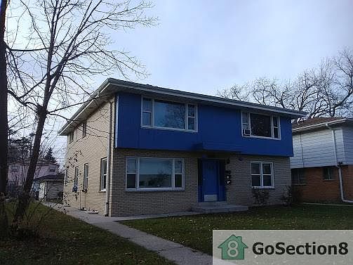 2nd image of 5825 N 91st St APT 1