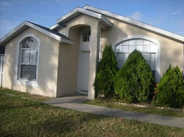 1st image of 2440 Harbor Town Dr