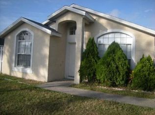 2440 Harbor Town Dr, Kissimmee, FL 34744