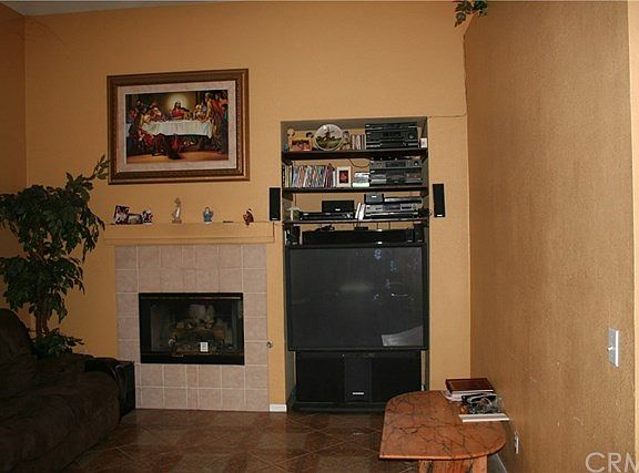 4th image of 16194 Windcrest Dr