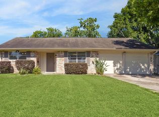 8010 Braeburn Valley Dr, Houston, TX 77074