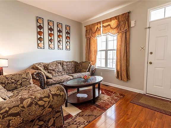 2nd image of 1037 King Way