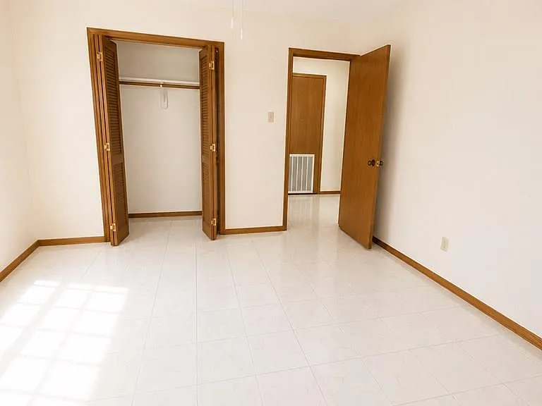 1205 Tesoro Ave — Photo 14