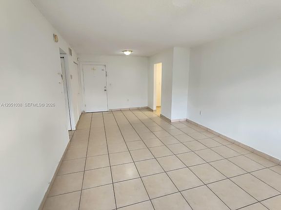 5th image of 666 W 81st St APT 414