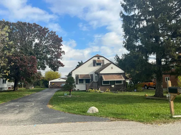 1207 Degener Ave, Elmhurst, IL 60126