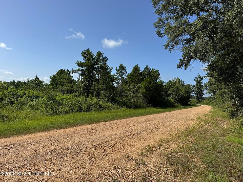 1st image of 32 Sauls Rd