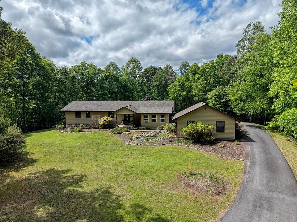 1st image of 847 Deer Hill Rd
