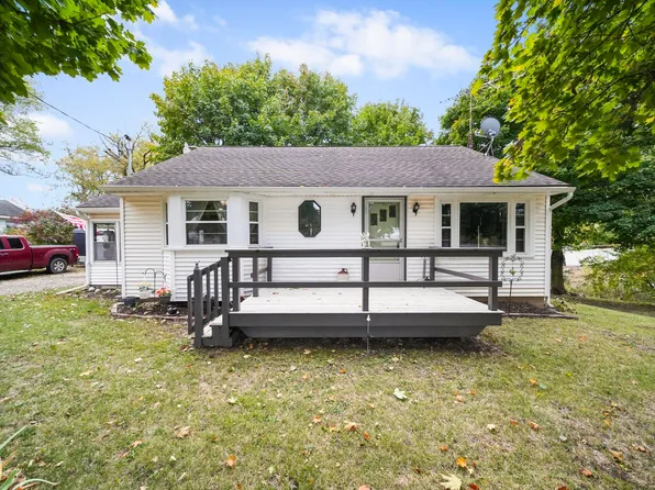 9859 Stoddard Rd, Adrian, MI 49221