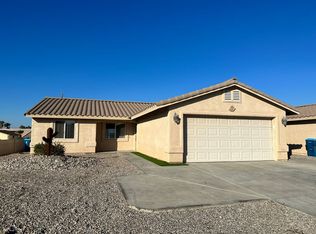 111 Cypress Dr, Lake Havasu City, AZ 86403