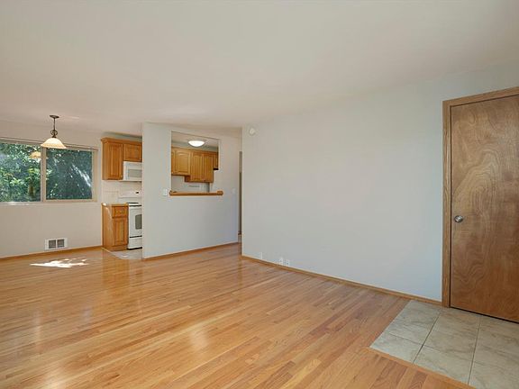 2nd image of 1517 6th Ave W #303
