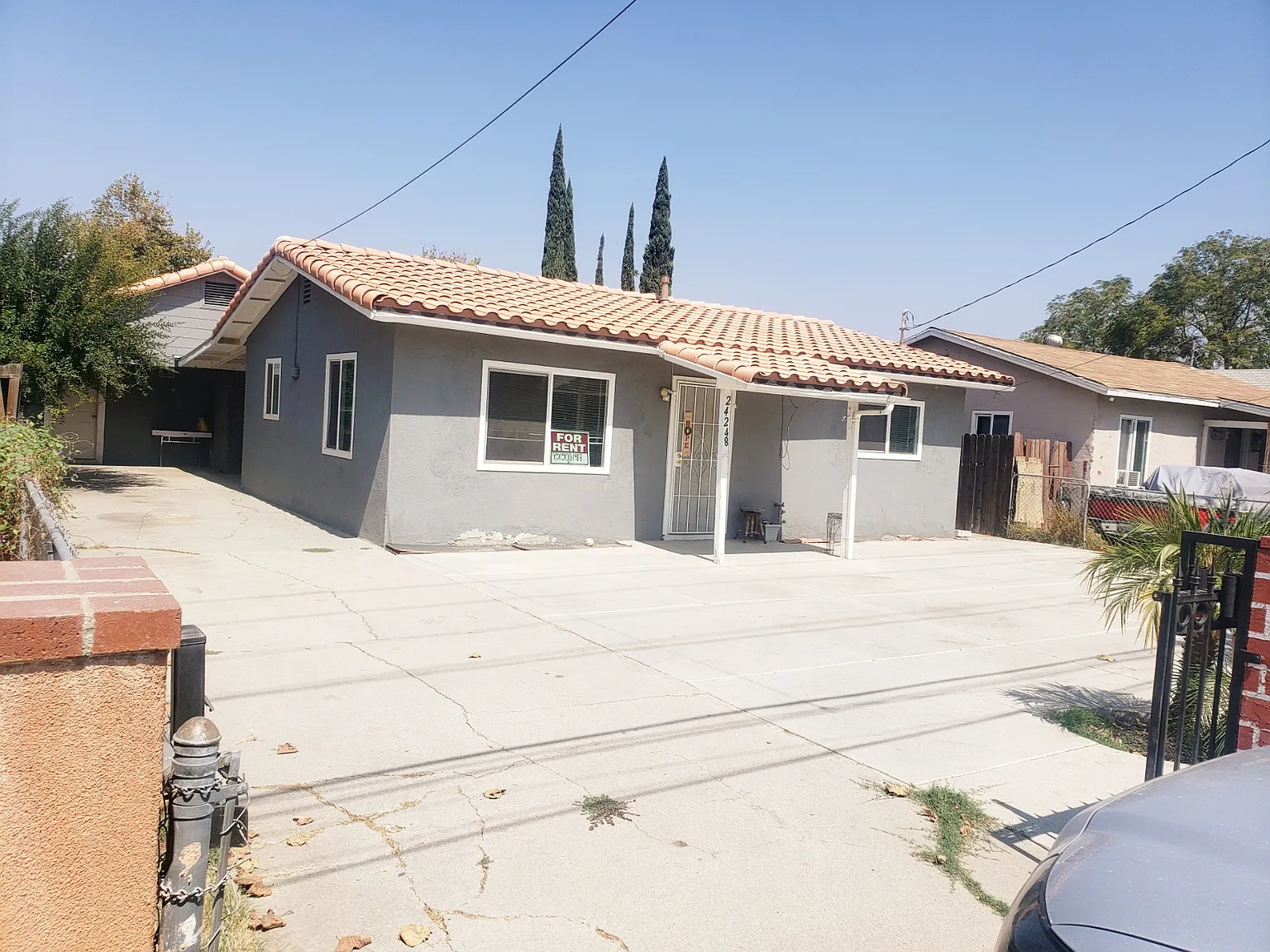 2 bed, $2,300 — Photo 2