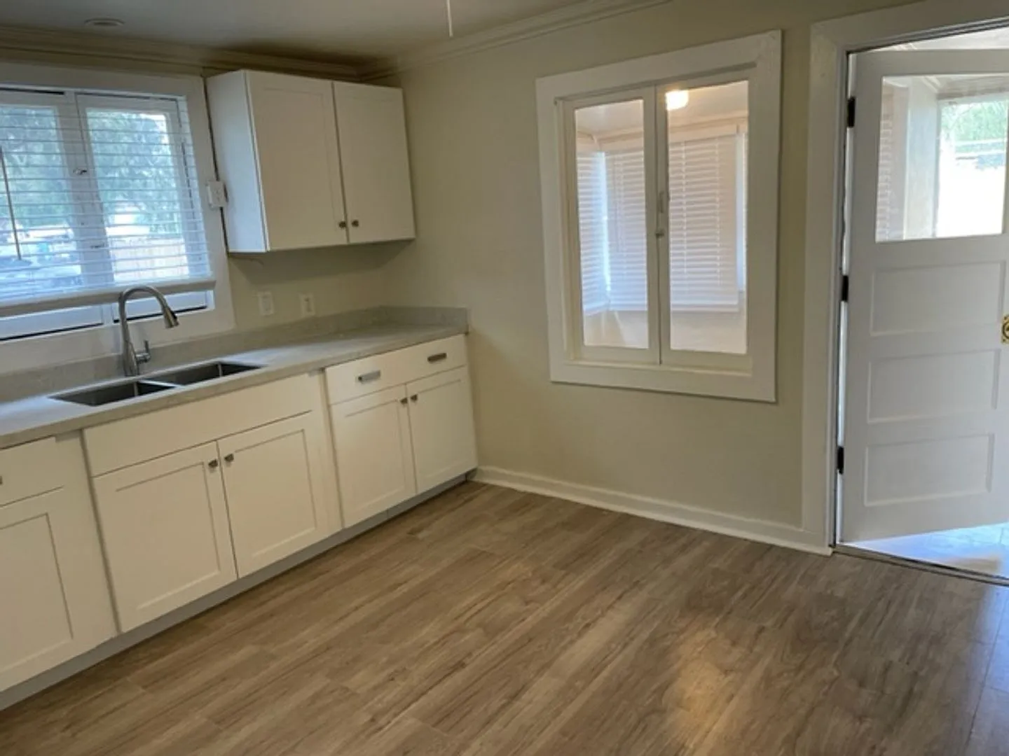 Cute 2br, 1ba home in Ramona. — Photo 3