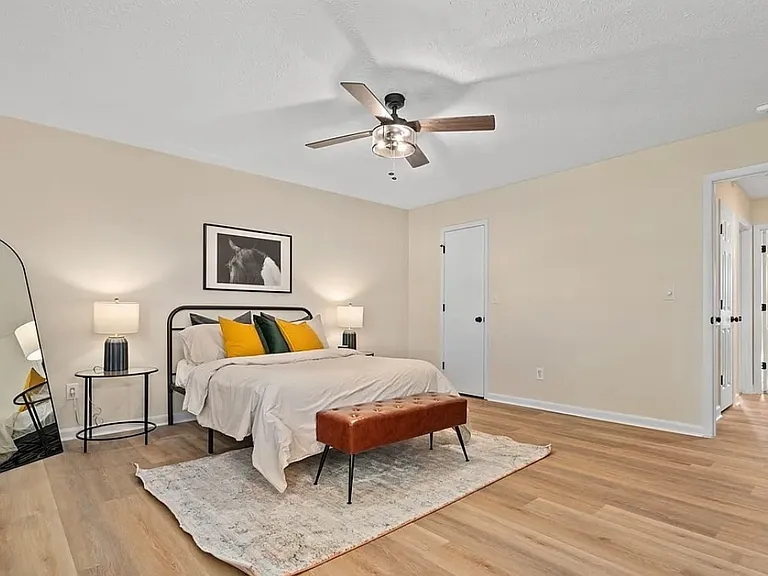 7028 Calamar Dr — Photo 18