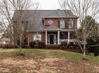 2743 Moon Shores Dr, Knoxville, TN 37938
