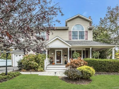 40 Burt Avenue, Northport, NY, 11768