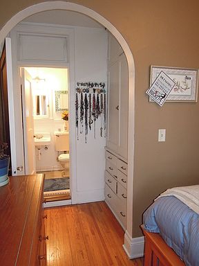 5th image of 658 Grand Ave APT A