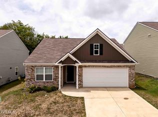 1220 Stamp Lodge Rd, Kingsport, TN 37660