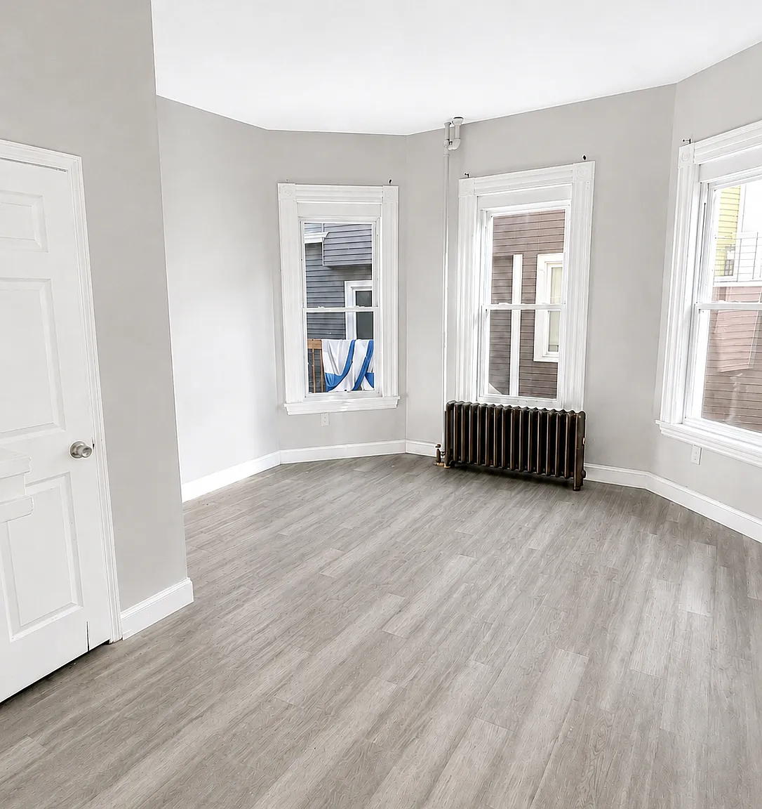 1 bed, $1,300 — Photo 3