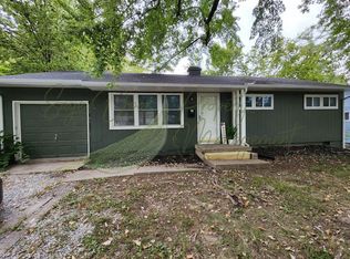 11402 Palmer Ave, Kansas City, MO 64134
