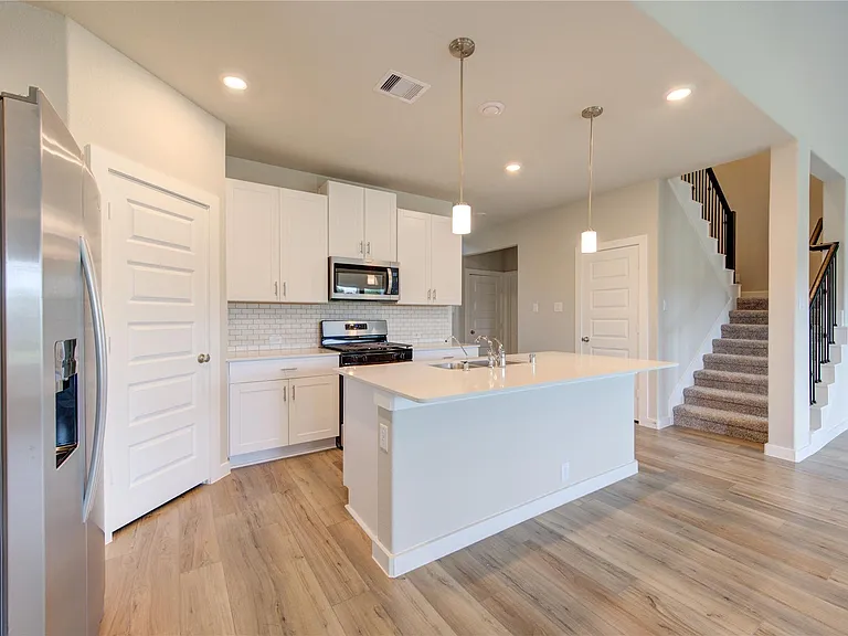 6027 Jenna Way — Photo 13