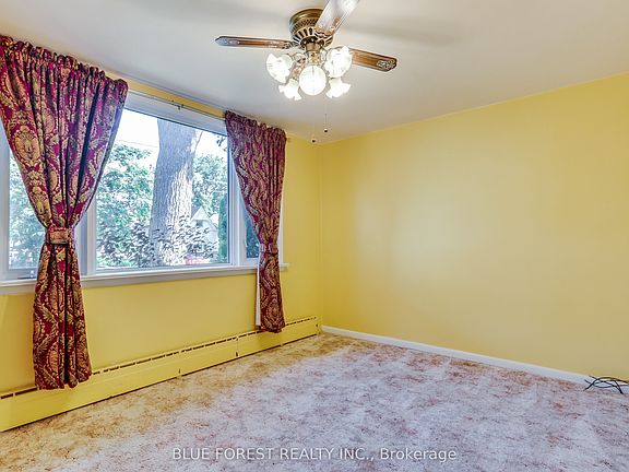 4th image of 1039 Frances St