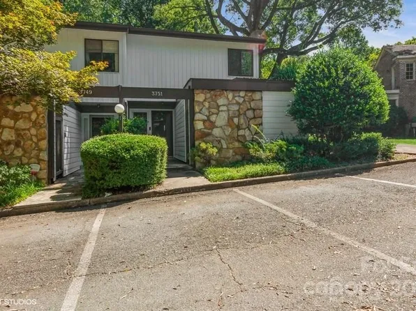 3751 Winding Creek Ln, Charlotte, NC 28226