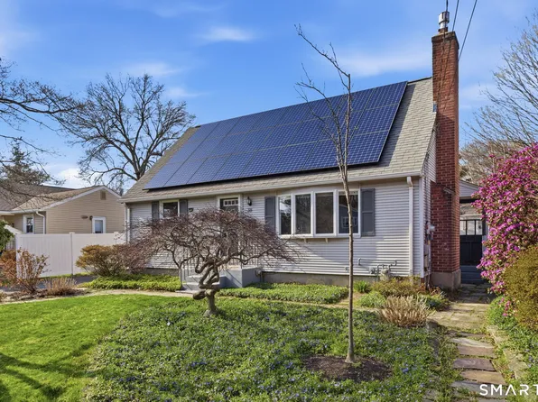 38 Juniper Street, Newington, CT 06111