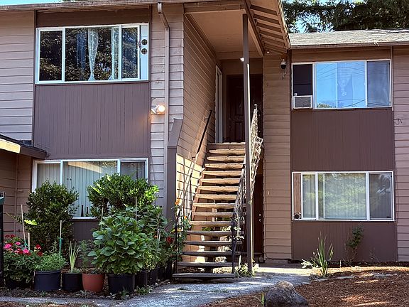5th image of 1500 SE 162nd Ave