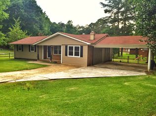 904 Ridge Dr, Weaver, AL 36277
