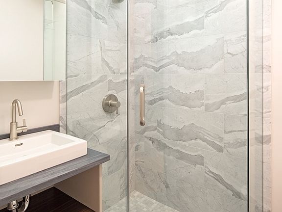 3rd image of 232 E 88th St APT 1B