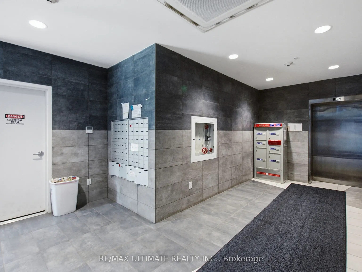 2 bed, $2,000 — Photo 3