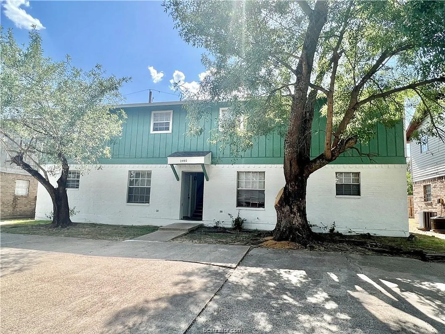 2402 Jaguar Drive — Photo 1