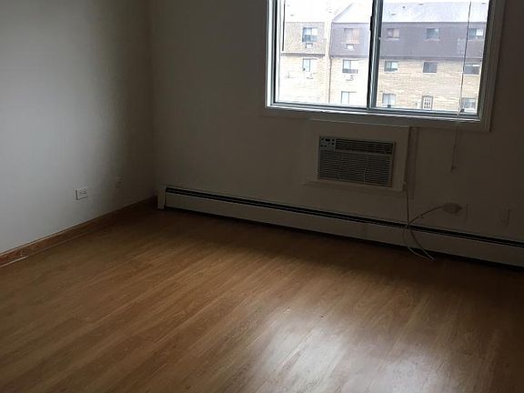 5th image of 3711 Salem Walk APT A2