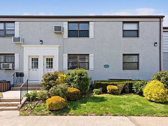 2nd image of 6906A 136th St #A