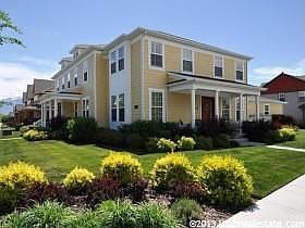 3rd image of 4327 W Lake Bridge Dr