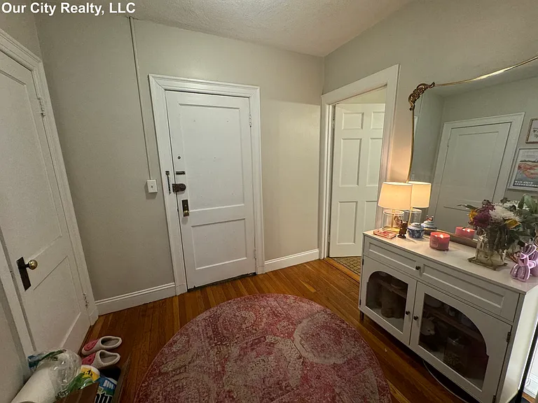 5 Craigie Cir #6 — Photo 6