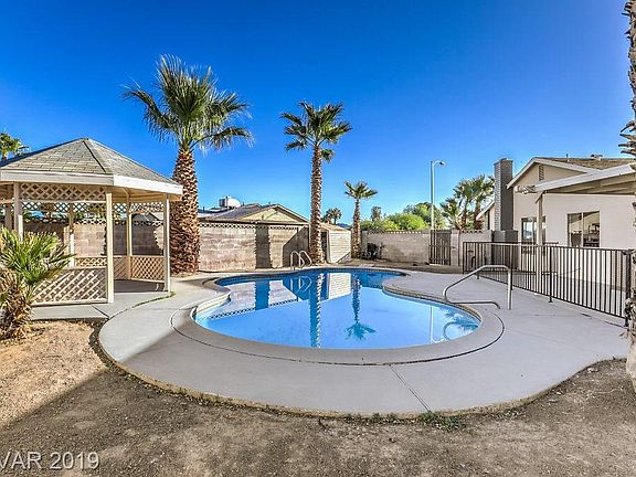 5th image of 5583 Corral Cir