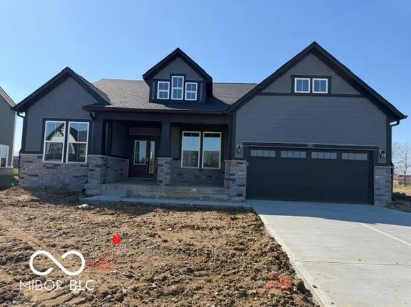 7326 Portico Ln, McCordsville, IN 46055