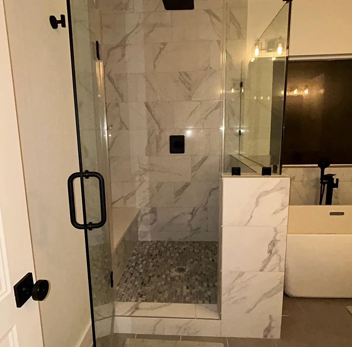 3 bed, 2.5 bath, 2000 sqft, $10,000 — Photo 3