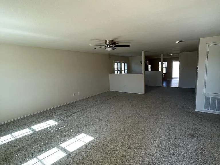 9012 Penny Ln — Photo 4